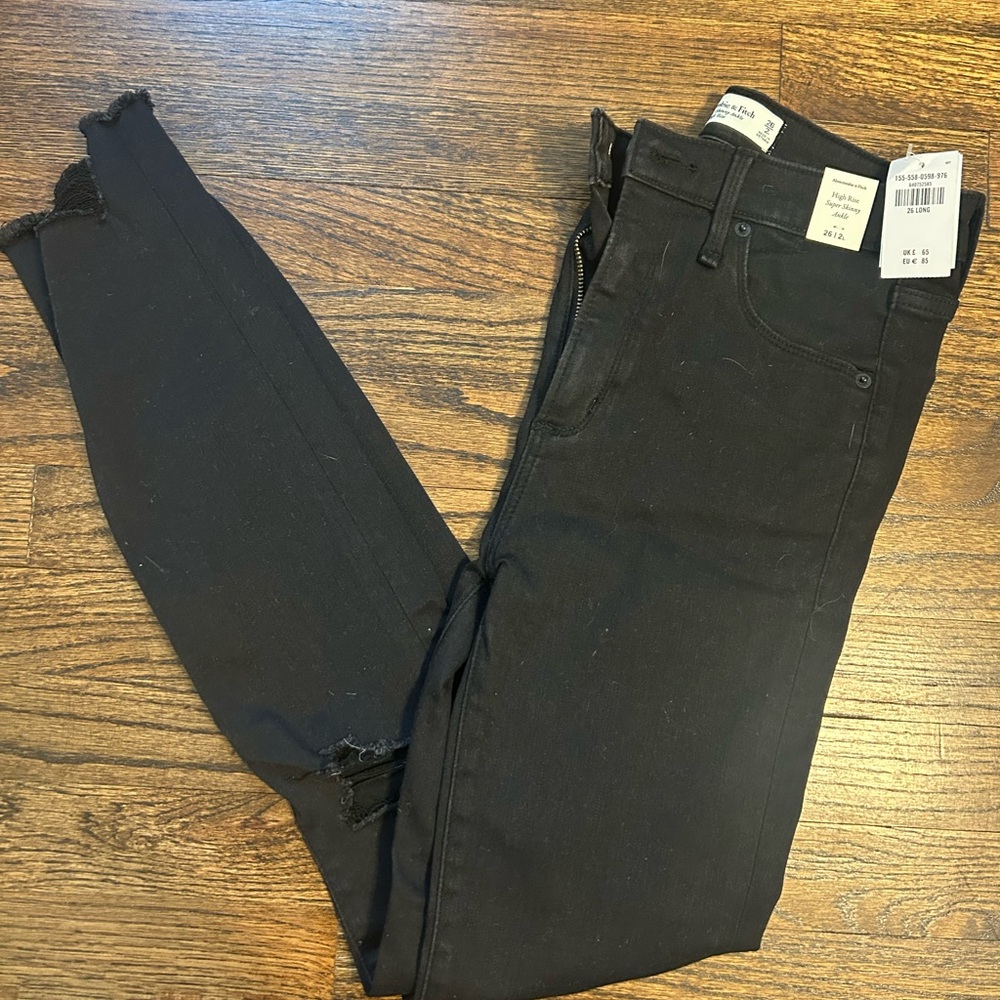 Women's Black Jeans